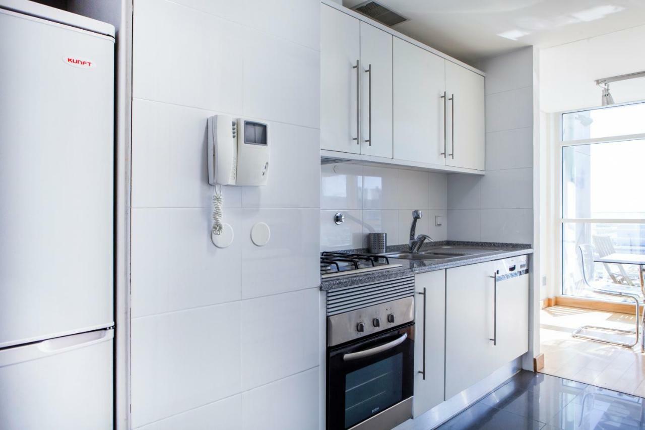 Rent4Rest Lisbon Parque Das Nacoes 17Th Floor River View Exterior photo